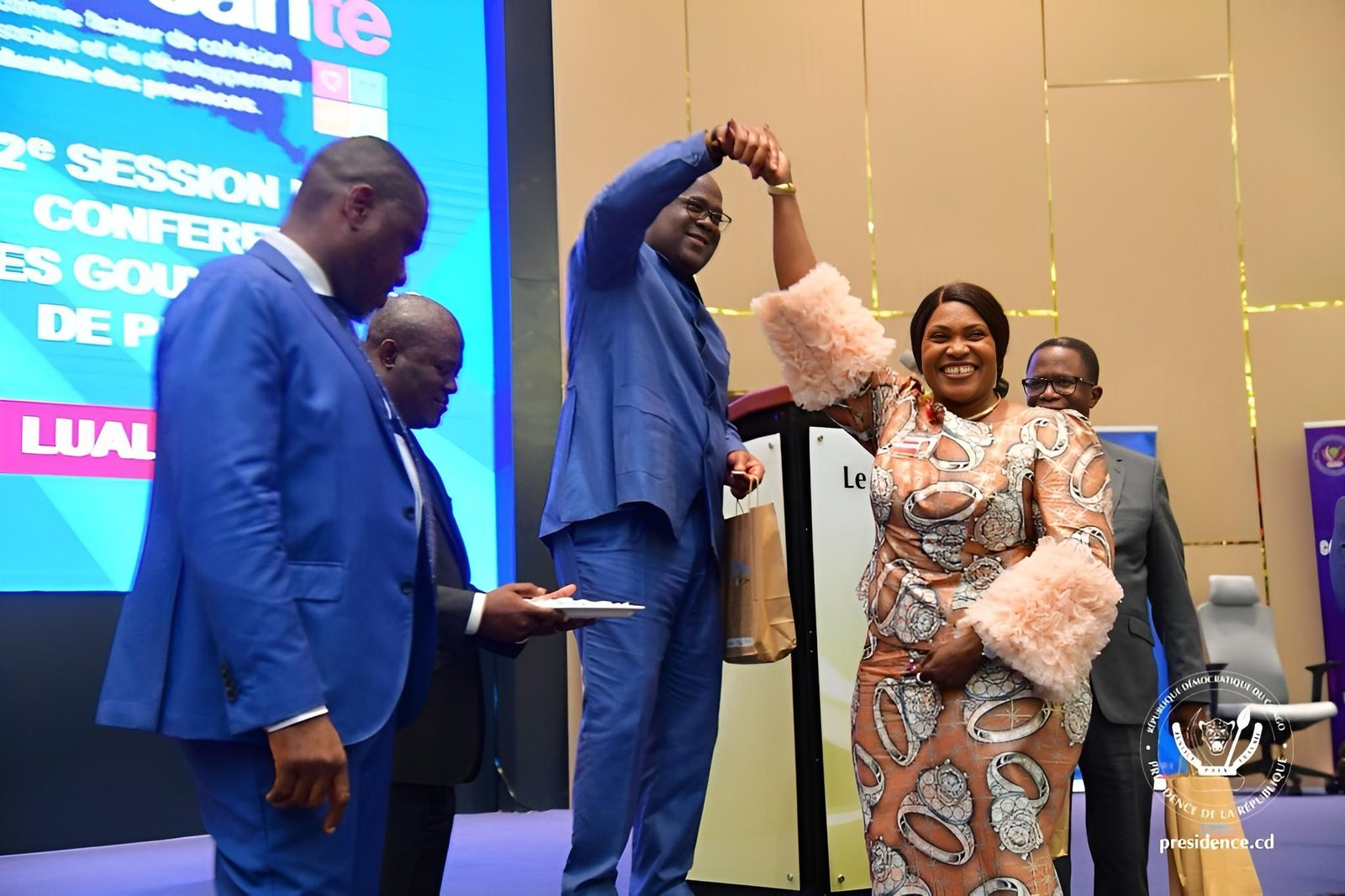 Felix-et-Fifi-Masuka-1024x682-fotor-202602012062